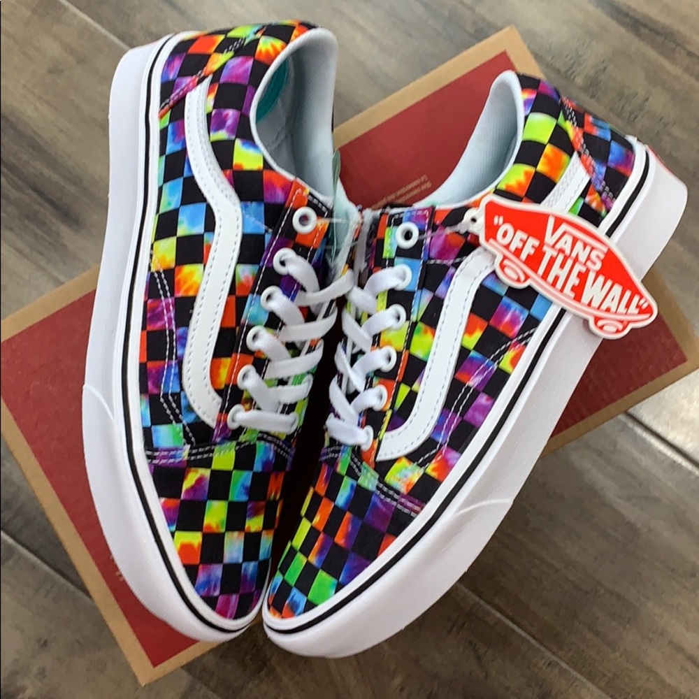 •VANS COMFYCUSH OLD SKOOL Tie-Dye CHECKERBOARD Mens - Picture 4 of 16